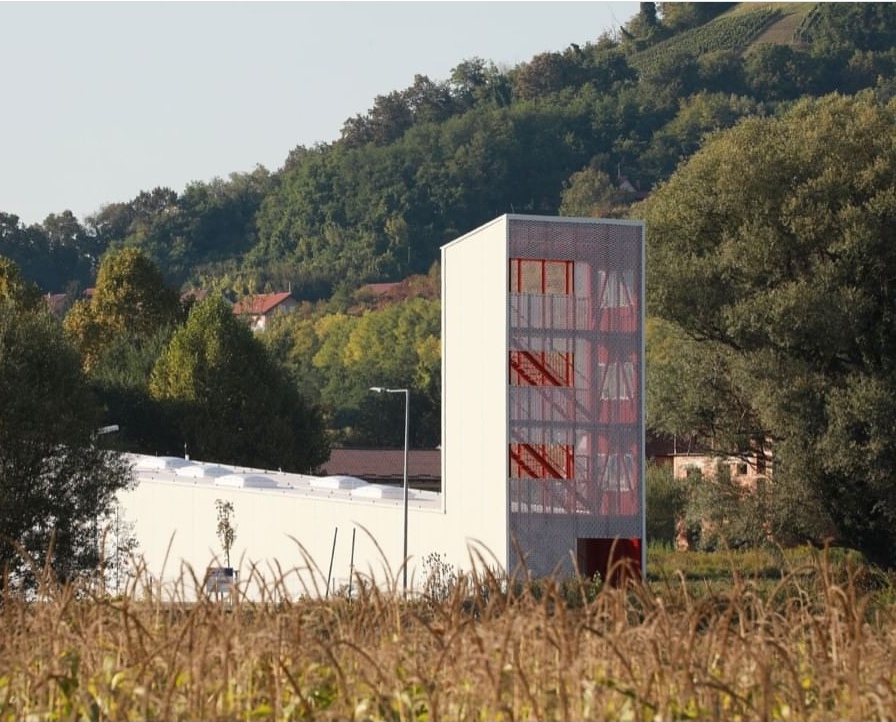 Architectural metal facade using Broadway XL expanded metal mesh in Croatia